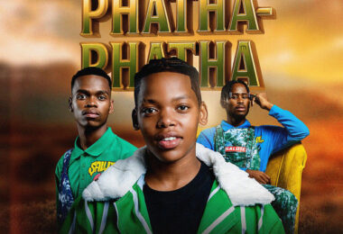 Okwanda & Sir Trill - Phatha-Phatha (feat. Weirdo2265 & Bongi SA)
