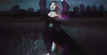 Josslyn – Broken Ones