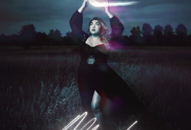 Josslyn – Broken Ones